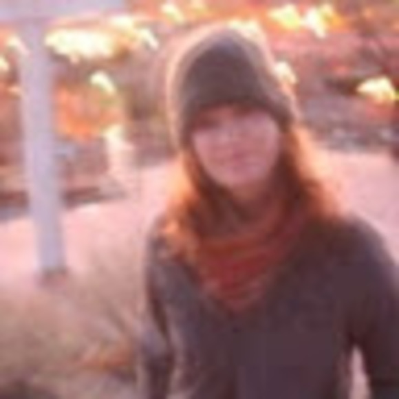 Meet your Posher, Stacey - Picture 1 of 1